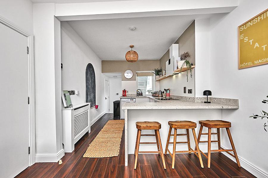 Apt 3, 64 Causeway Street