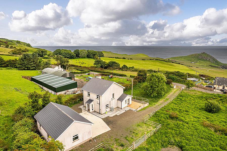 79 Torr Road Plus Field Adjacent To Left Of Property