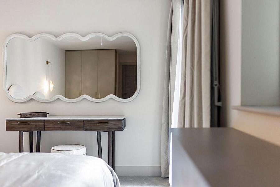 Apartment 4, 17 The Promenade