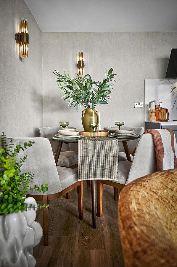 Apartment 6, 18 The Promenade