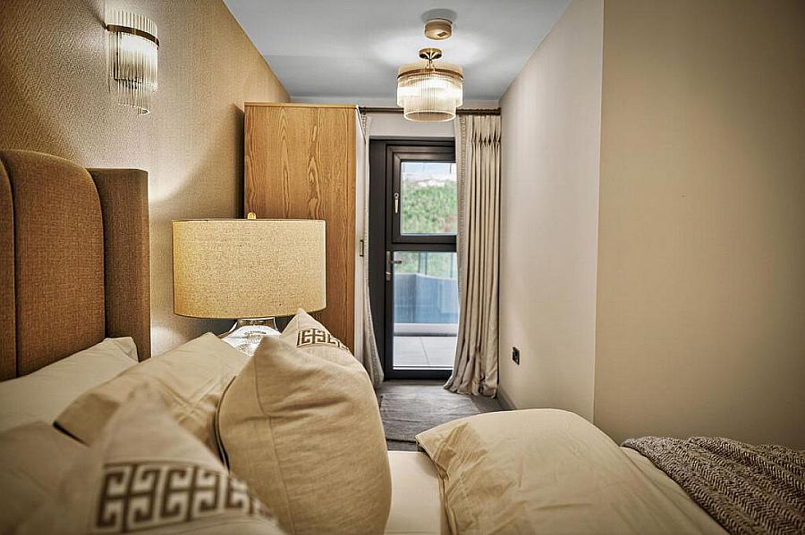 Apartment 6, 18 The Promenade