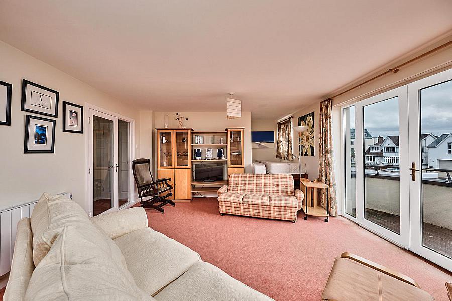 6 The Links, Strand Road