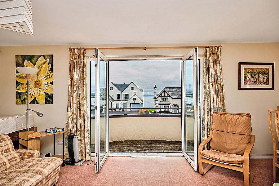 6 The Links, Strand Road