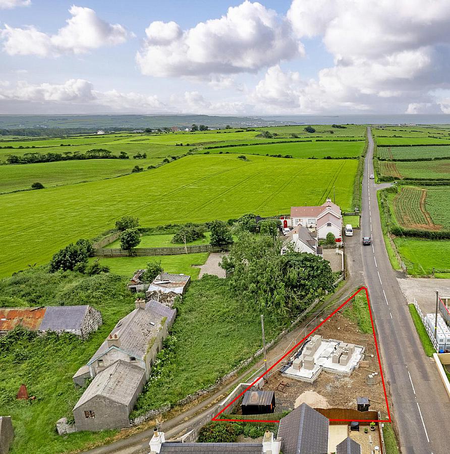 Ballyallaght Farmyard Cottages, 268A Whitepark Road