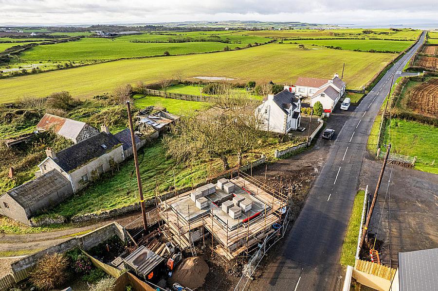 Ballyallaght Farmyard Cottages, 268A Whitepark Road