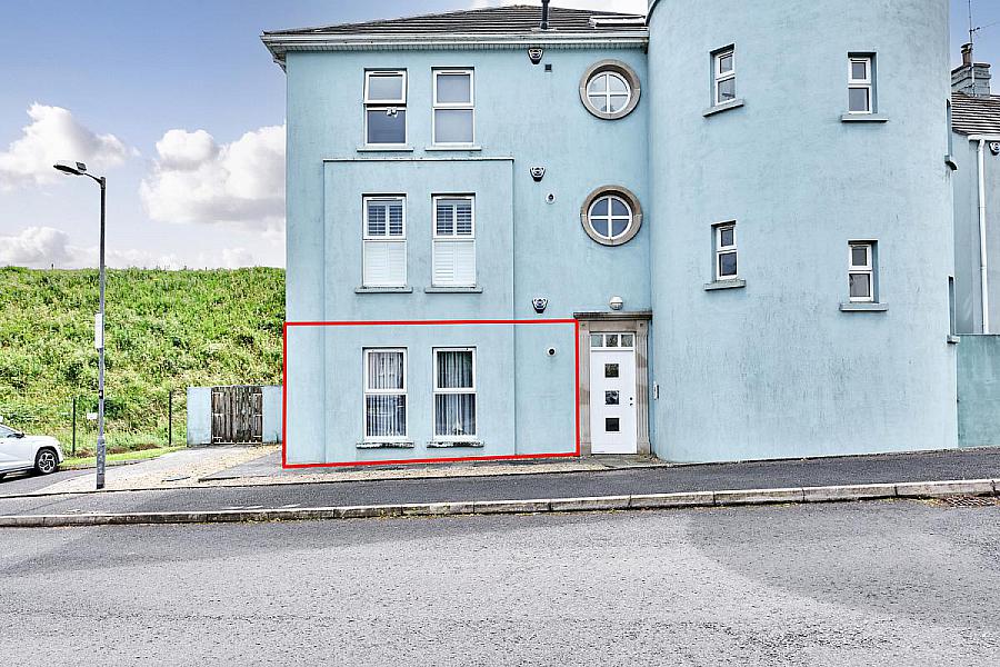 12 West Strand Drive