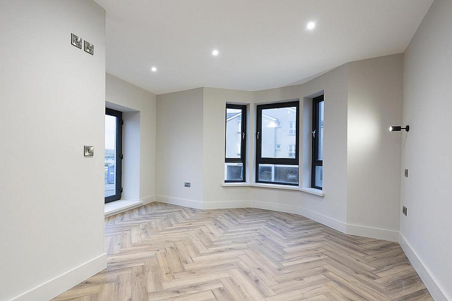 Apt 3, 37 West, Princess Street