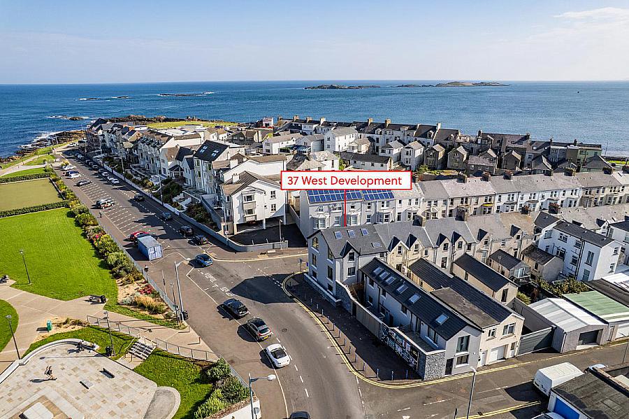 Apt 3, 37 West, Princess Street