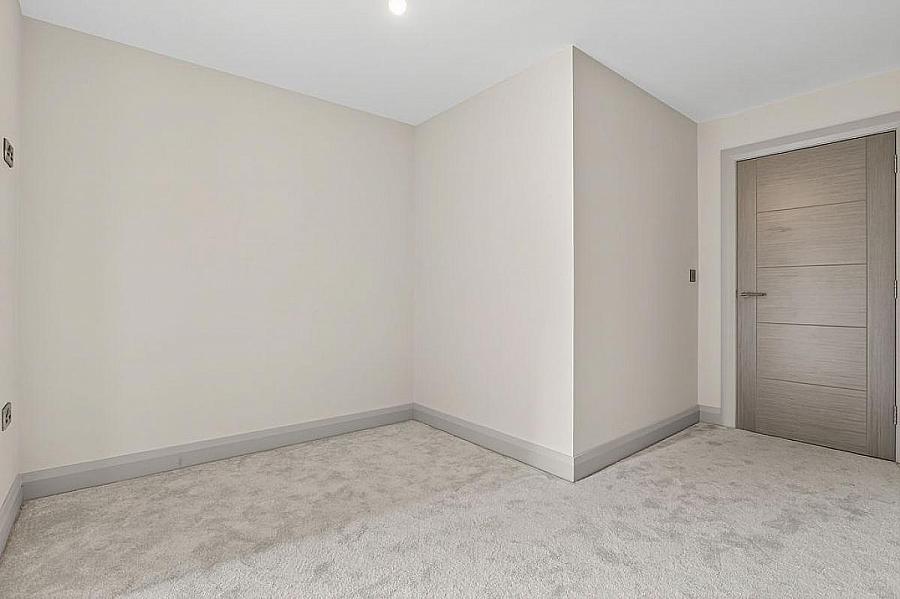 Apartment 3, 19 The Promenade