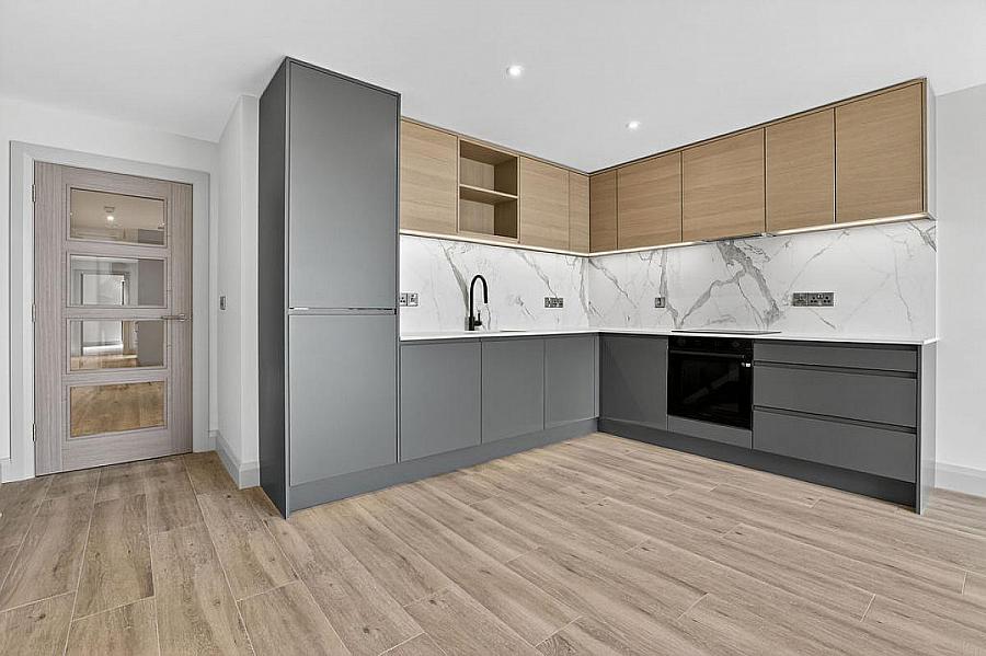 Apartment 3, 19 The Promenade