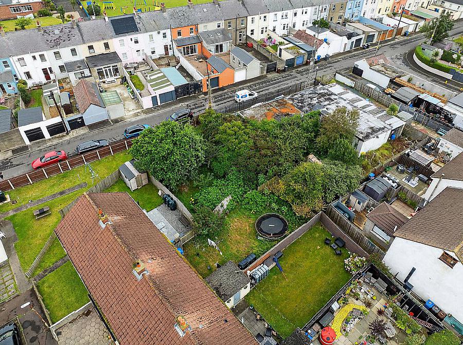 Land At Oaklands Avenue, Rear Of Skerrymore Place