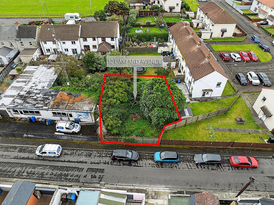 Land At Oaklands Avenue, Rear Of Skerrymore Place