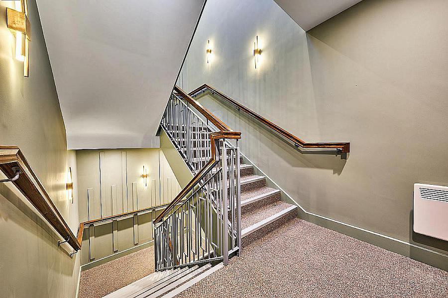 Apartment 6, 17 The Promenade