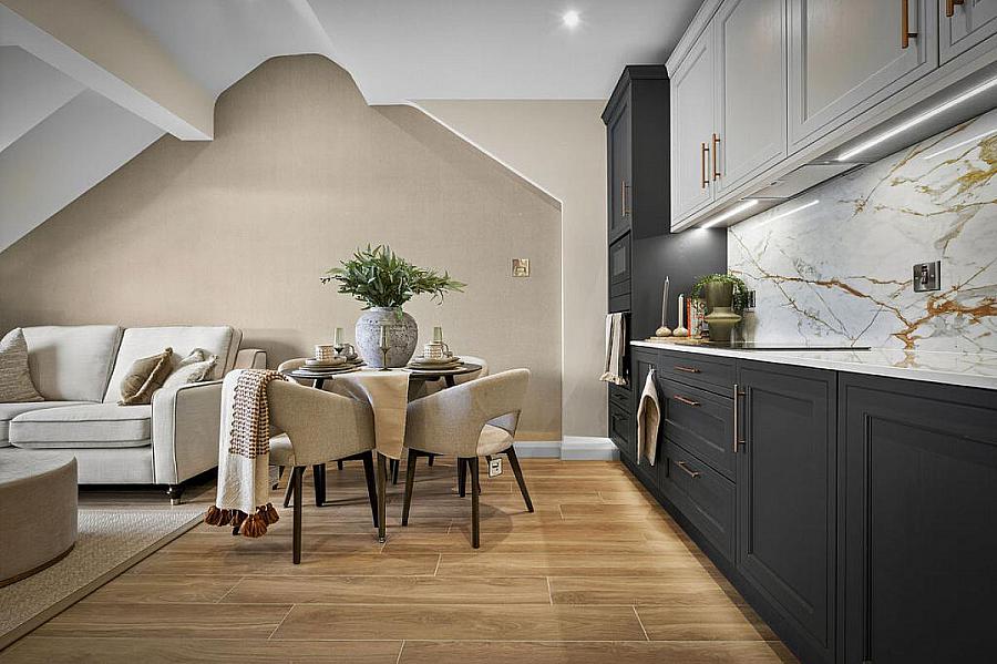 Apartment 6, 17 The Promenade