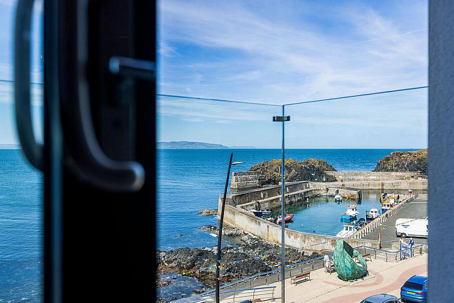 Apartment 5, 18 The Promenade