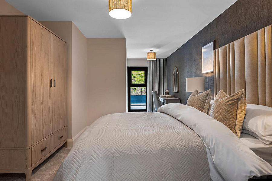 Apartment 5, 18 The Promenade