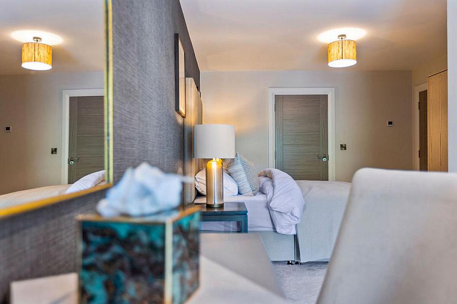 Apartment 5, 18 The Promenade