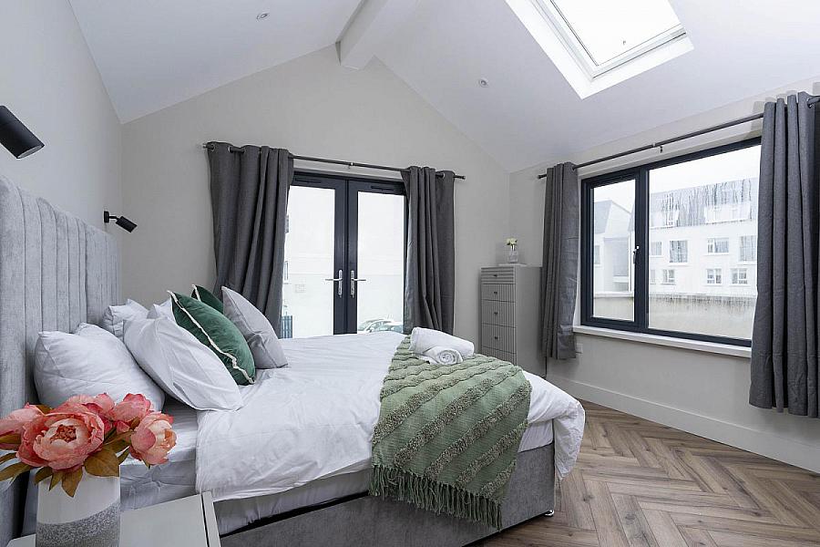 Apt 2, 37 West, Princess Street