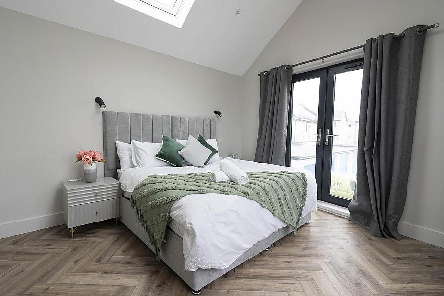 Apt 2, 37 West, Princess Street