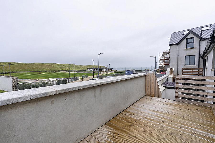 Apt 2, 37 West, Princess Street