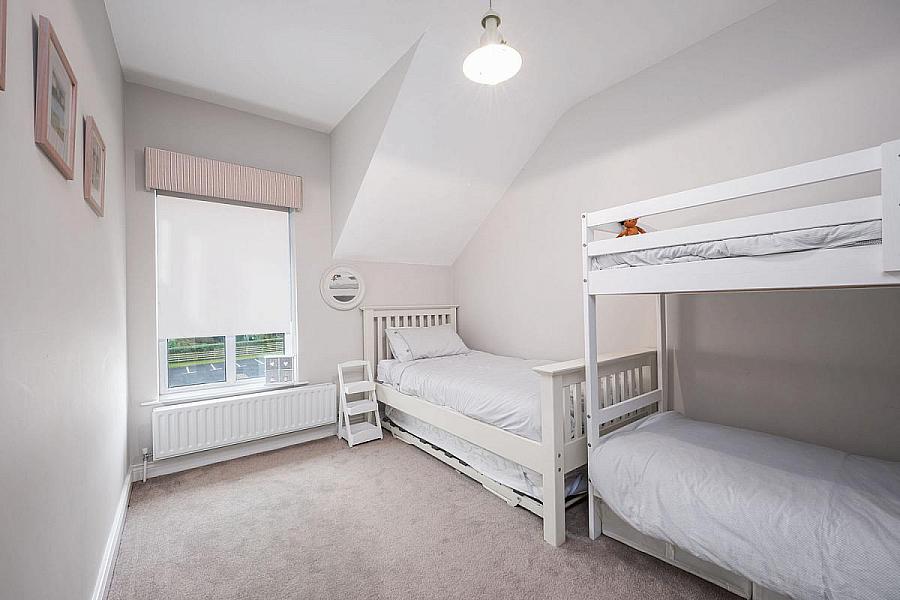 21 Lisnabrack Apartments, Seaport Avenue