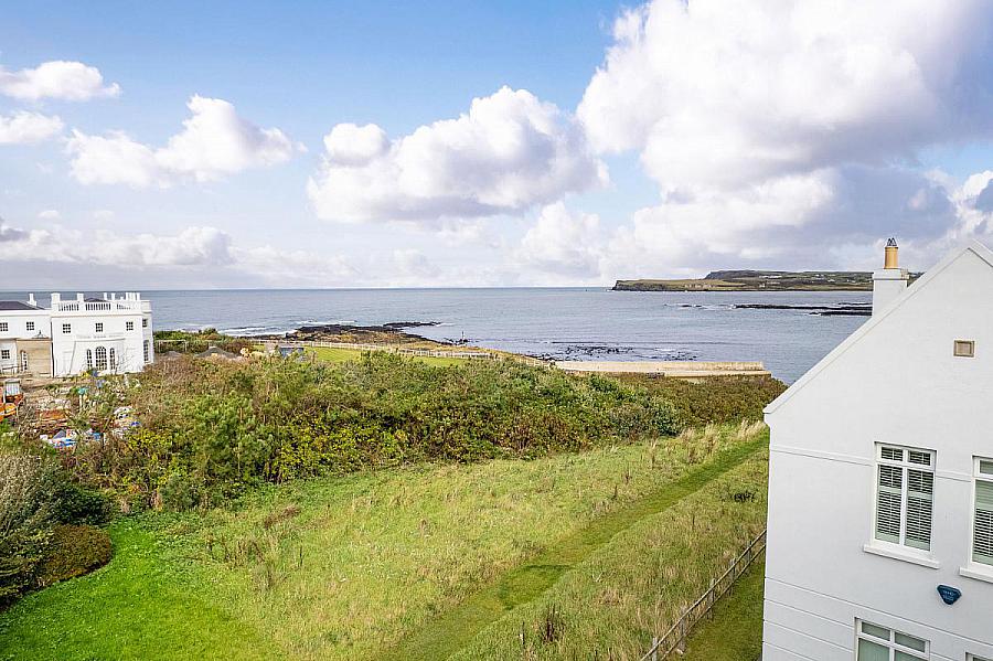 21 Lisnabrack Apartments, Seaport Avenue