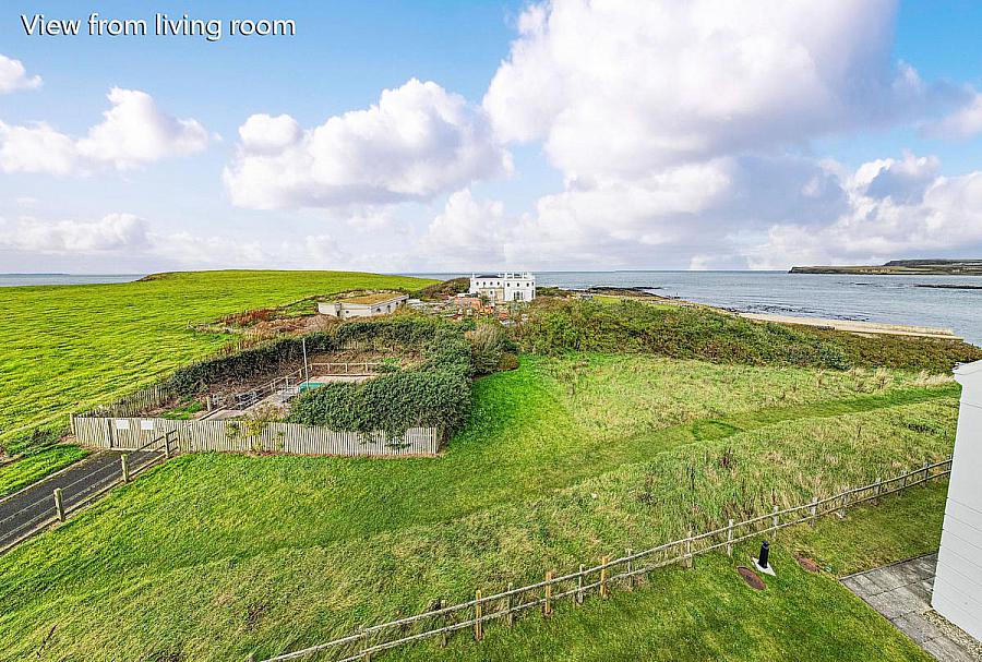 21 Lisnabrack Apartments, Seaport Avenue