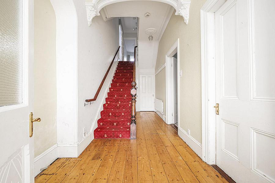 2 Causeway View Terrace