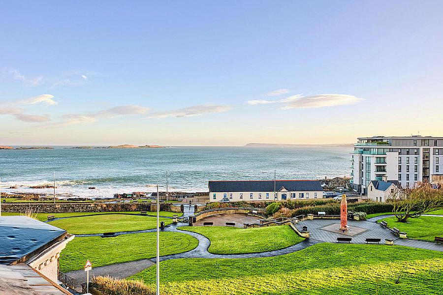 2 Causeway View Terrace