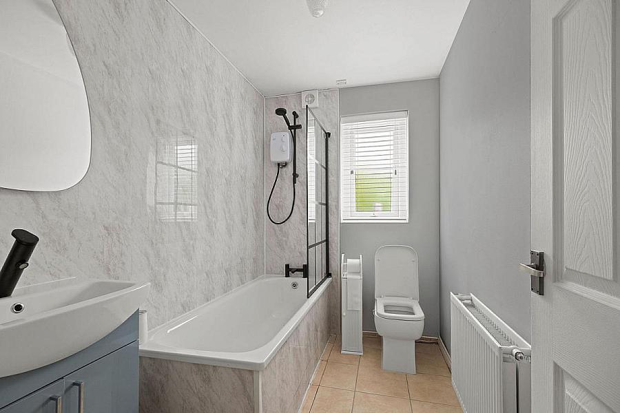 25 Gordonville, Lodge Road