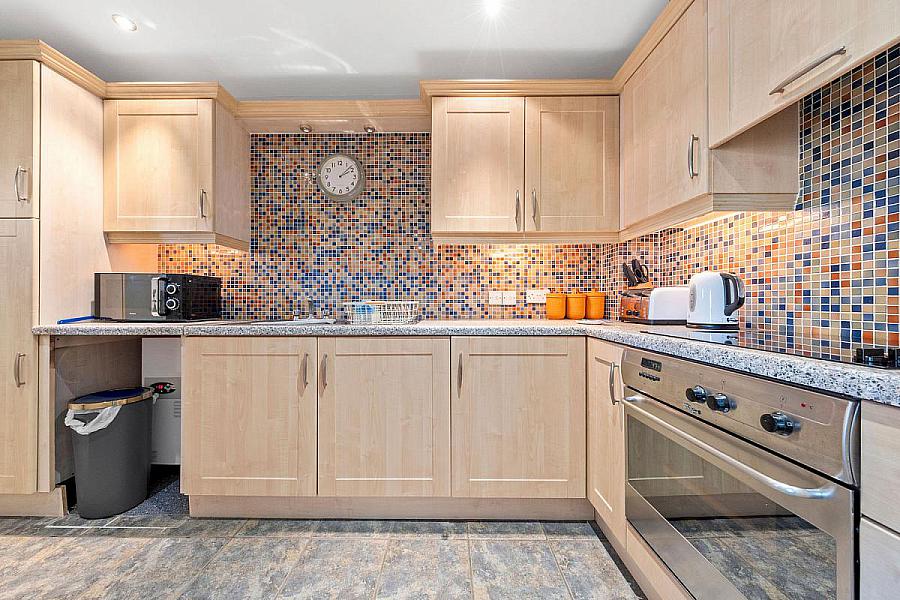 5 Seaport Apartments, Bayhead Road