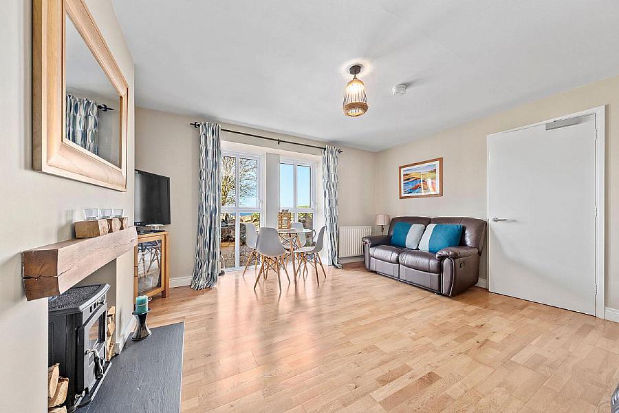 5 Seaport Apartments, Bayhead Road