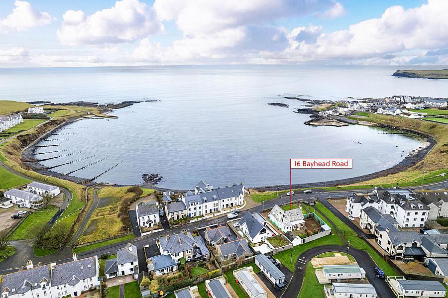 16 Bayhead Road, Portballintrae
