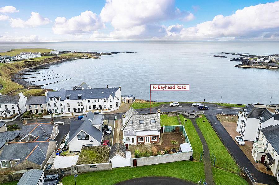 16 Bayhead Road, Portballintrae