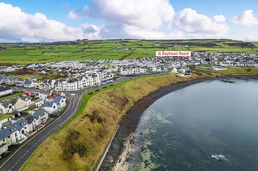 16 Bayhead Road, Portballintrae