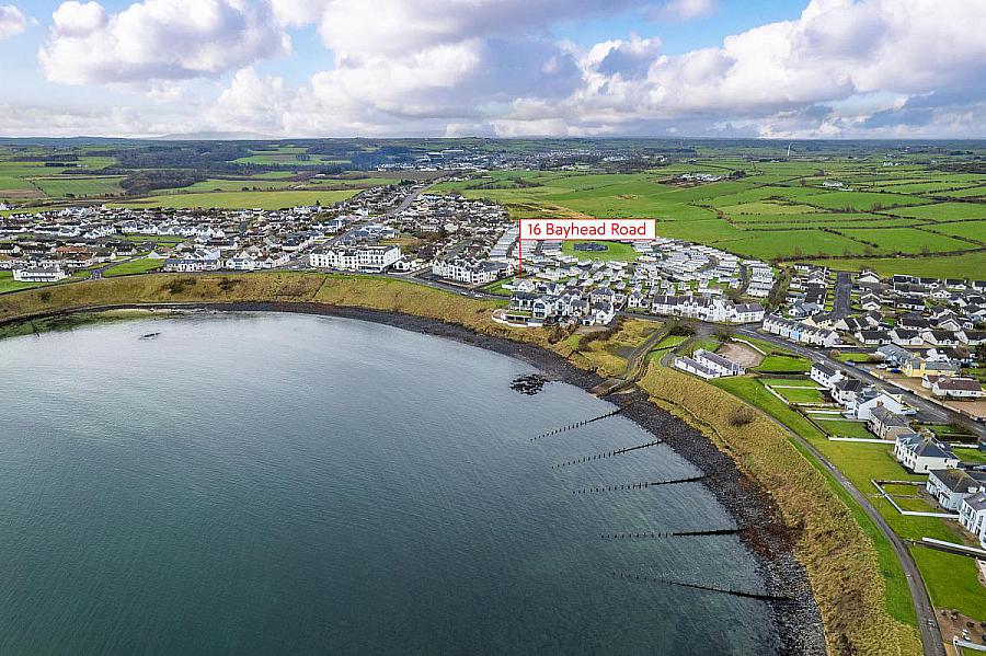 16 Bayhead Road, Portballintrae