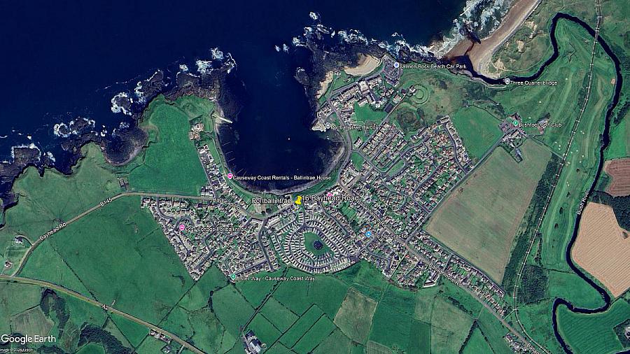 16 Bayhead Road, Portballintrae