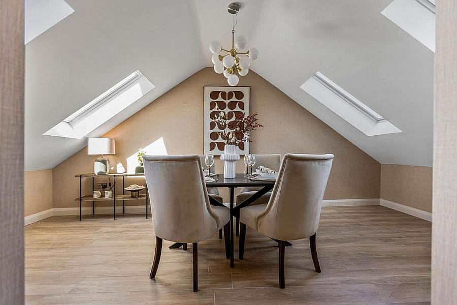 13 Six West, Apt 5, 17 The Promenade