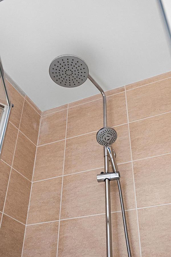 26 Hopefield Gardens