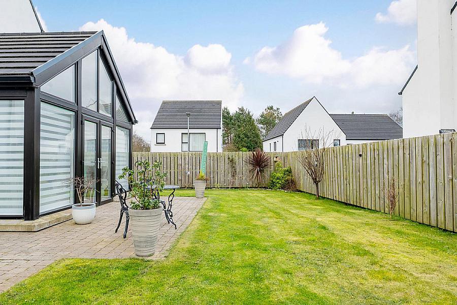 15 Cranagh View Road