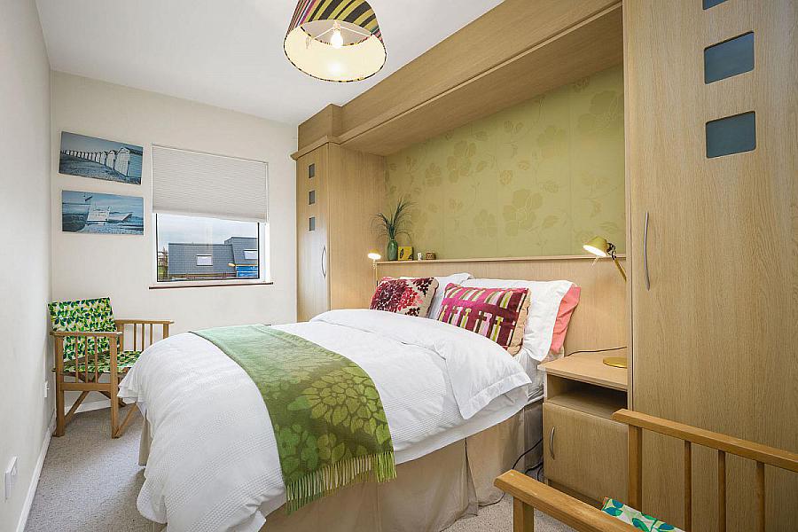 6 Dunsandel, 43 Beach Road