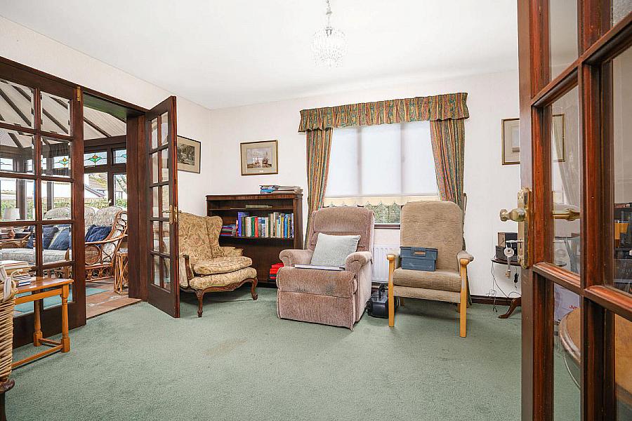 3 Adam Clarke Gardens