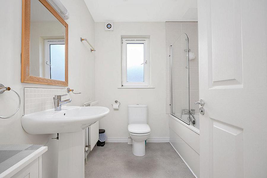 Apt 5, 6 Hillside House