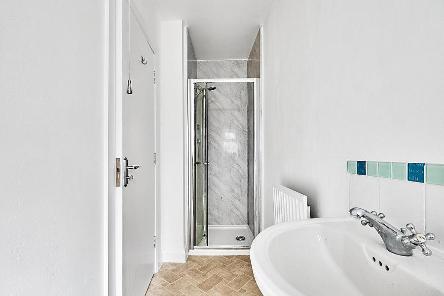 Apt 4, 64 Causeway Street