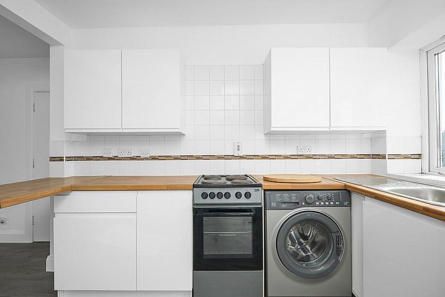 Apt 4, 64 Causeway Street