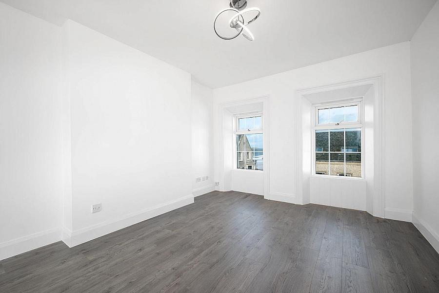 Apt 4, 64 Causeway Street