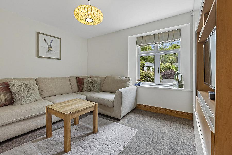 3 Drumslade Road