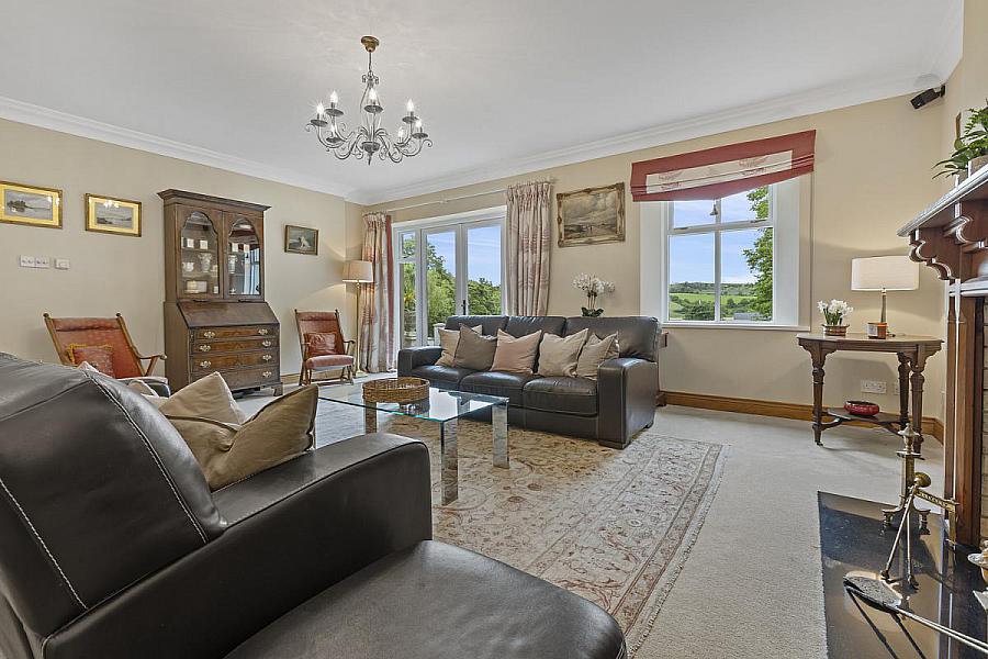 3 Drumslade Road