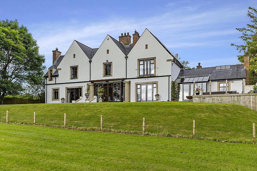 3 Drumslade Road