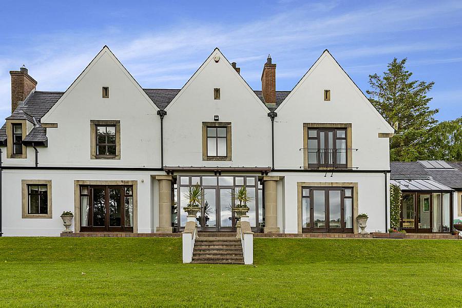 3 Drumslade Road